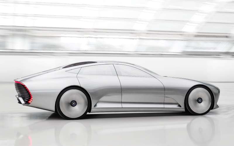Daimler представит конкурента Tesla Model S уже этой осенью