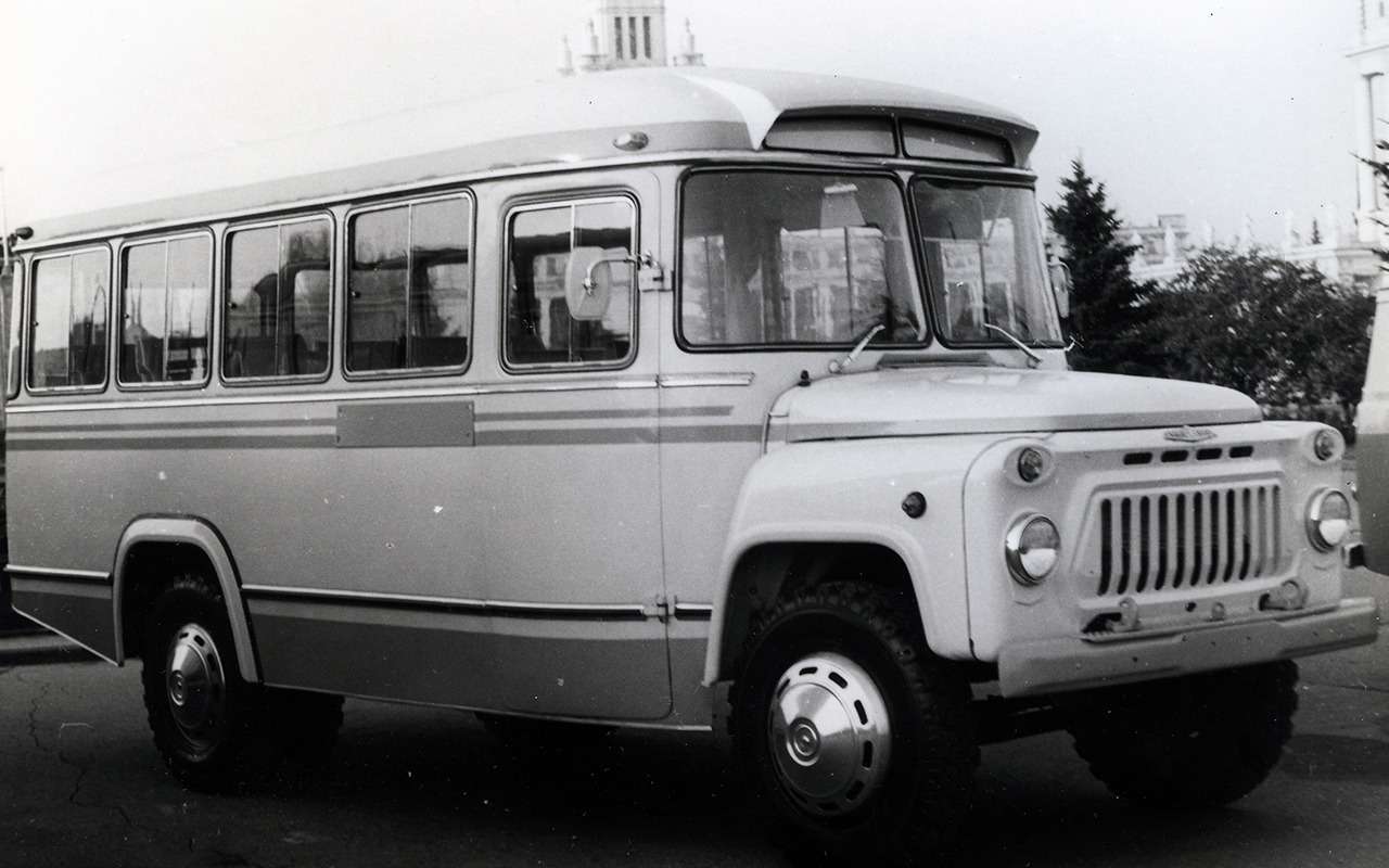 16 самых популярных автобусов СССР: вы все вспомните? — фото 990832