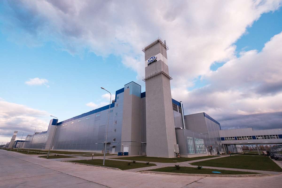 Geely открыла завод, который будет работать на Россию — фото 817497