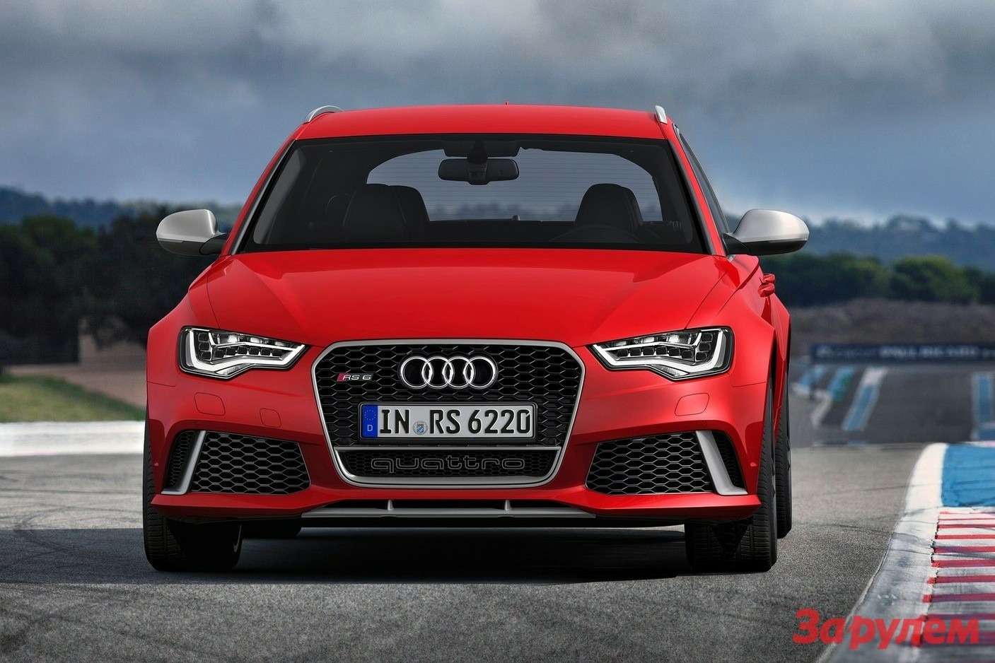 Audi-RS6_Avant_2014_1600x1200_wallpaper_05
