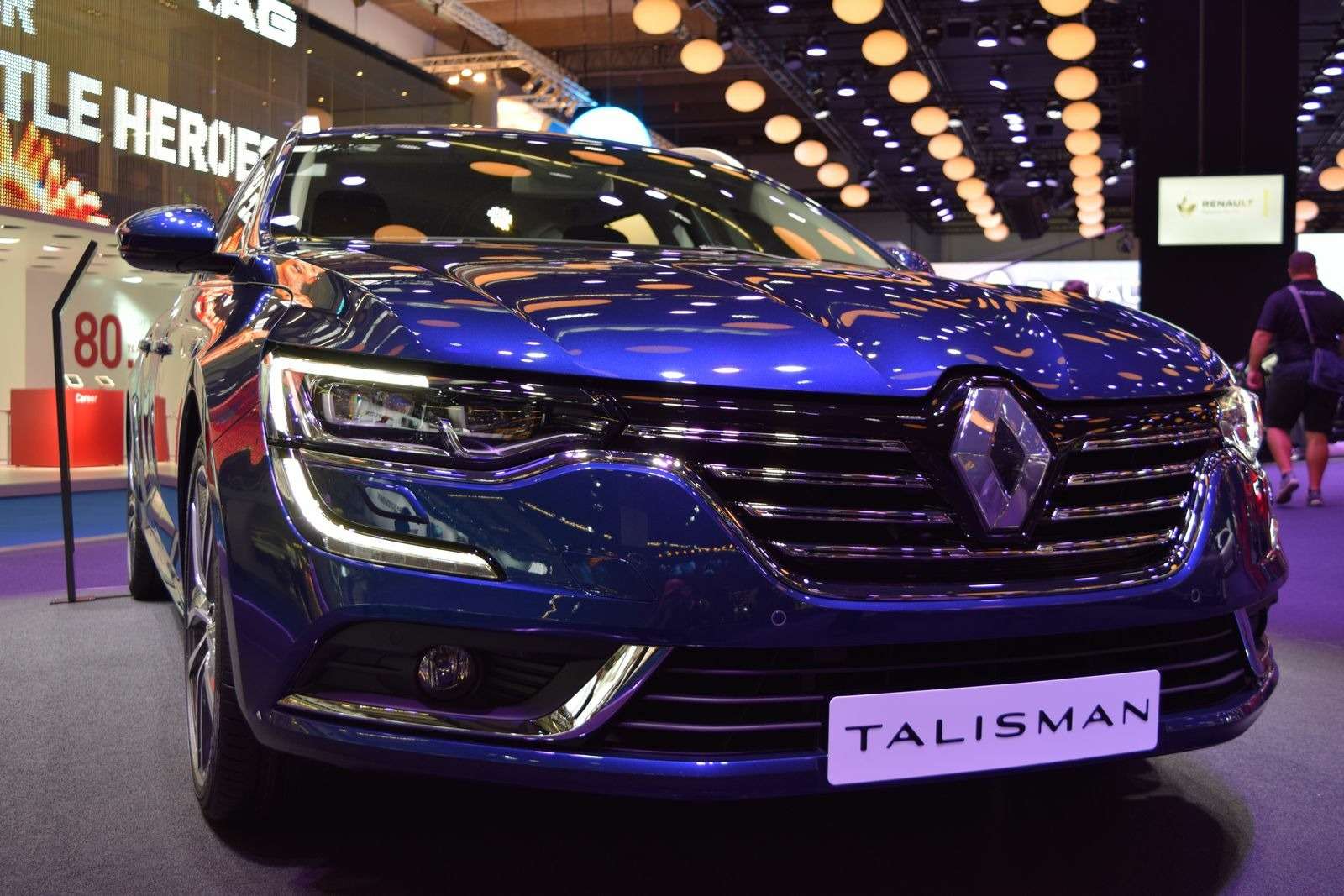 Renault Talisman заедет в автопарк президента Франции — фото 390897