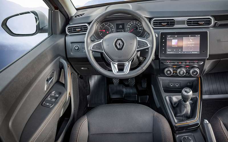 Новый Renault Duster: вам бензин или дизель?