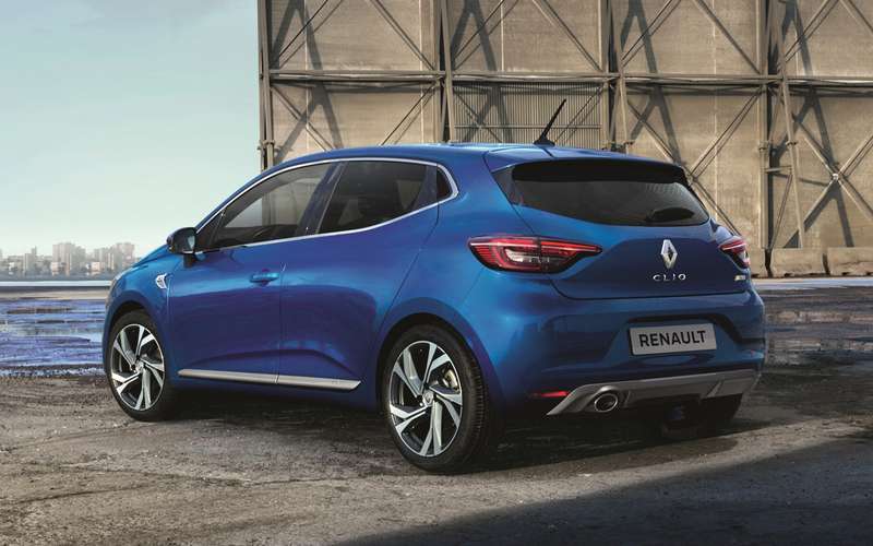Рассекречена внешность нового Renault Clio