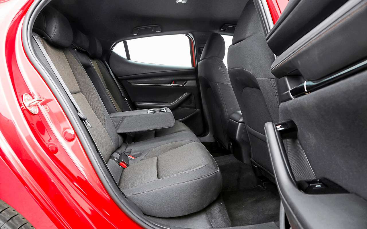 Новая Mazda 3, VW Golf и Kia Ceed: большой тест — фото 1007204