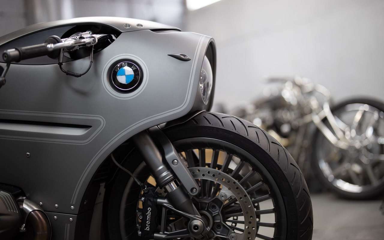 Это вообще реально? Российский мастер создал мотоцикл по заказу BMW Motorrad — фото 1138774