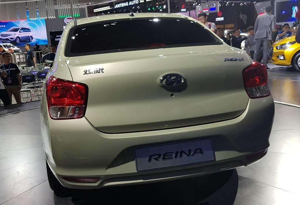 Дешевле некуда: представлен новый бюджетный седан Hyundai Reina — фото 762682