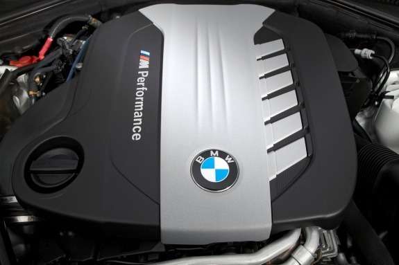 Система тройного наддува, представленная недавно на автомобилях BMW M Performance, не достанется настоящим «эмкам»