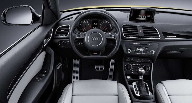 Кроссоверу Audi Q3 добавили глянца: объявлены рублевые цены