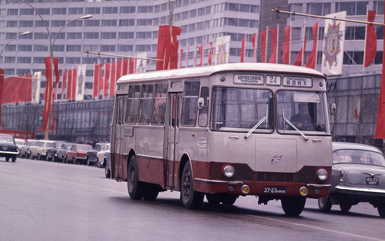 16 самых популярных автобусов СССР: вы все вспомните? — фото 990834