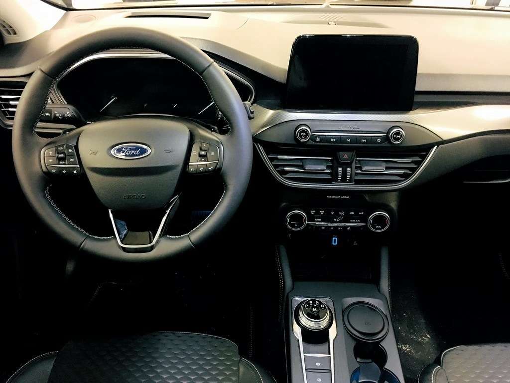 Ford Focus 2019: первый тест-драйв — фото 940618