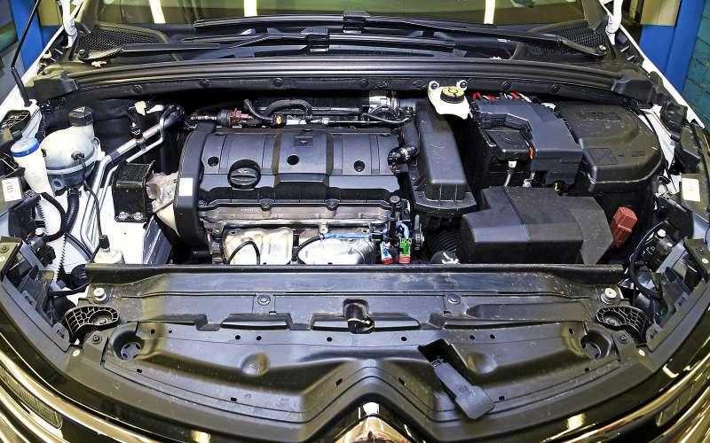 Обновленный Citroen C4 sedan: да будет свет!