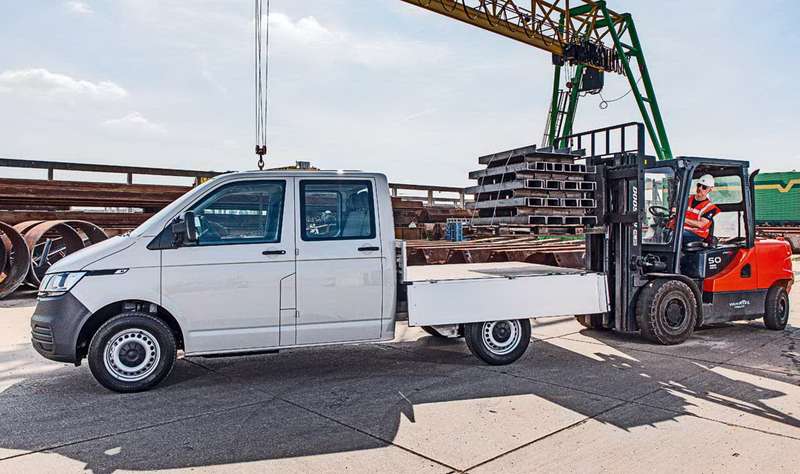 Обновленный Volkswagen Transporter: фургон на любой случай