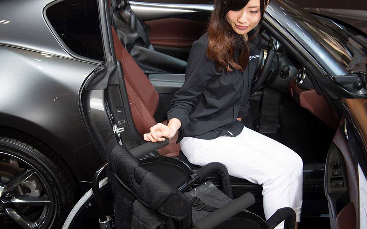 Mazda сделала родстер для людей с ограниченными возможностями — фото 1362520