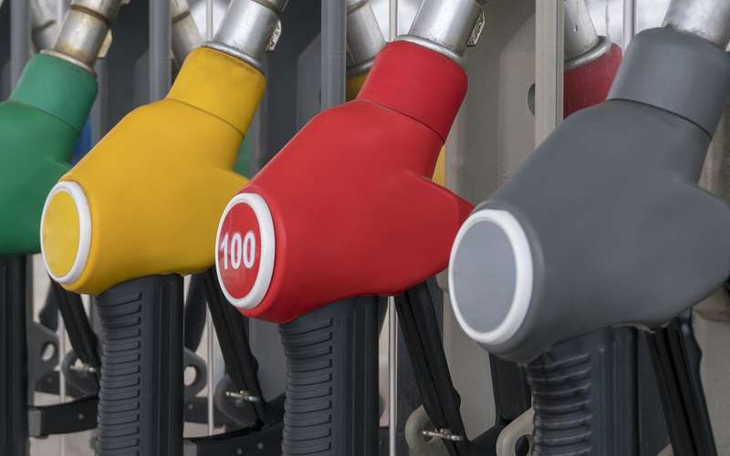 3 важных факта о бензине АИ-100: это стоит знать!
