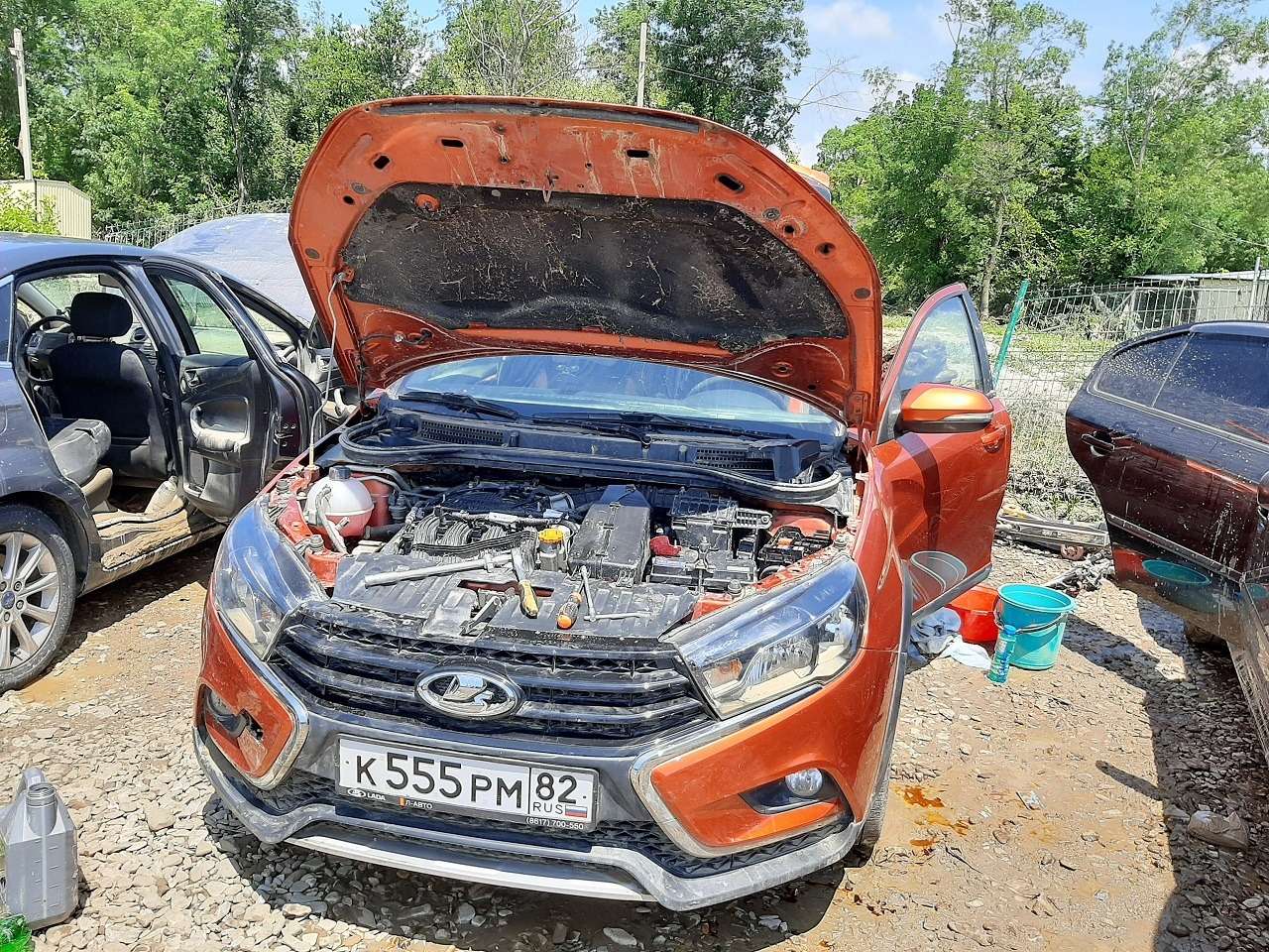 Владелец Весты показал свою машину после потопа в Краснодарском крае — фото 1260503