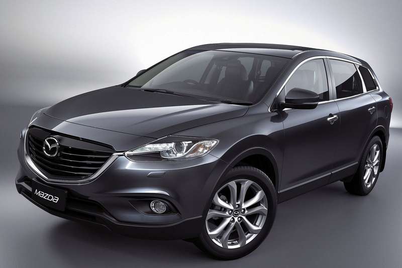 Mazda CX-9 side-front view 2_no_copyright