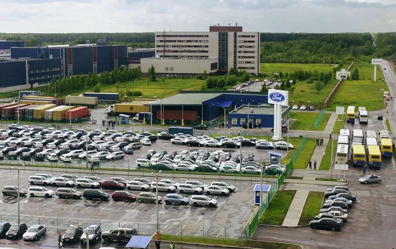 Завод Ford во Всеволожске Ленинградской области стал первым автомобильным предприятием иностранного бренда в России, где сборка автомобилей производилась по полному циклу.