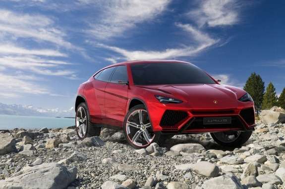 Lamborghini Urus Concept side-front view 2