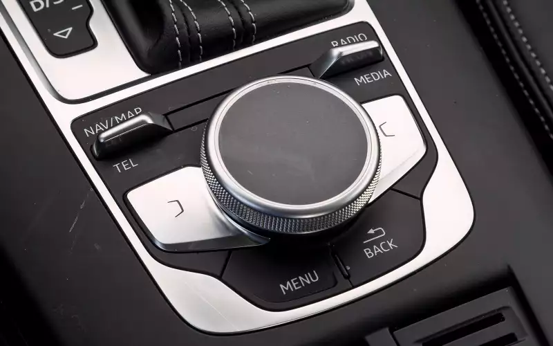 Skoda Octavia против конкурентов из Audi и Kia: кольцо для троих