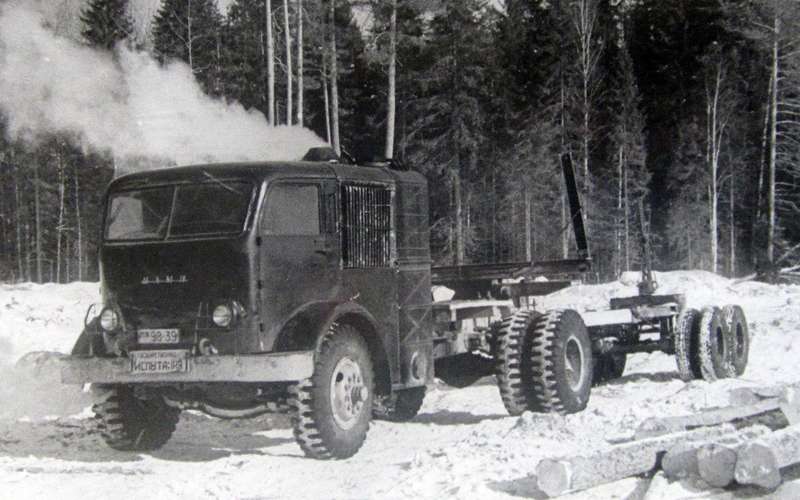 Нарочно не придумаешь: 10 самых чудных советских грузовиков