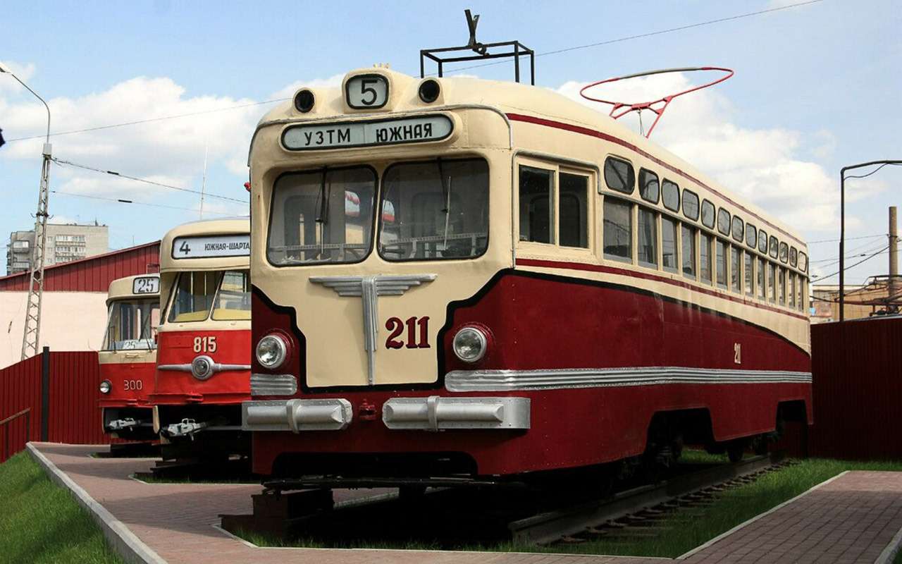 Советский гибридный автобус: заглянули в его родословную — фото 1232025