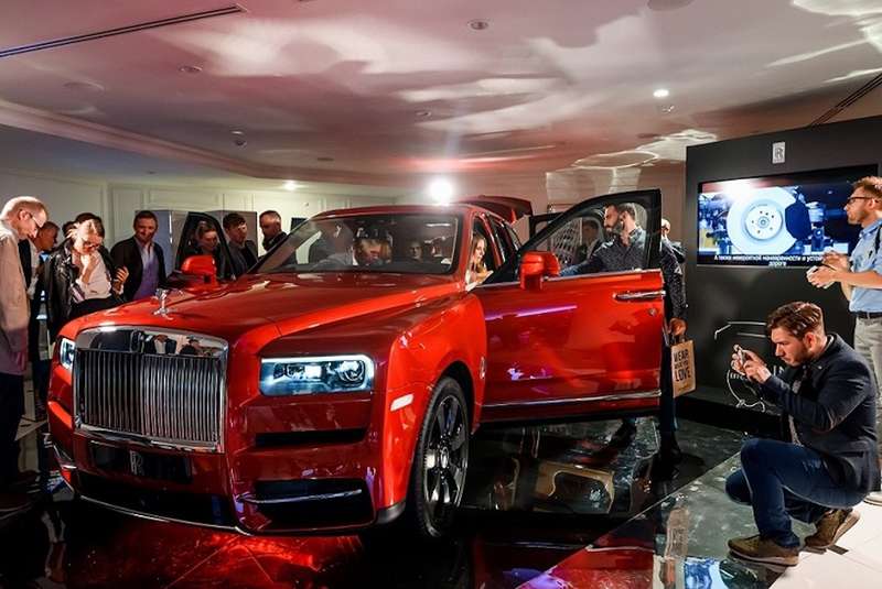 Презентация Rolls-Royce Cullinan в Москве