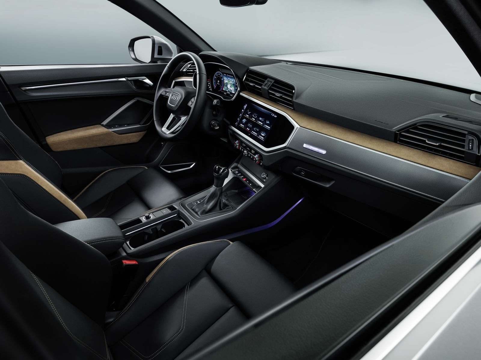 Новый Audi Q3: острые грани и цифровые приборы — фото 890062