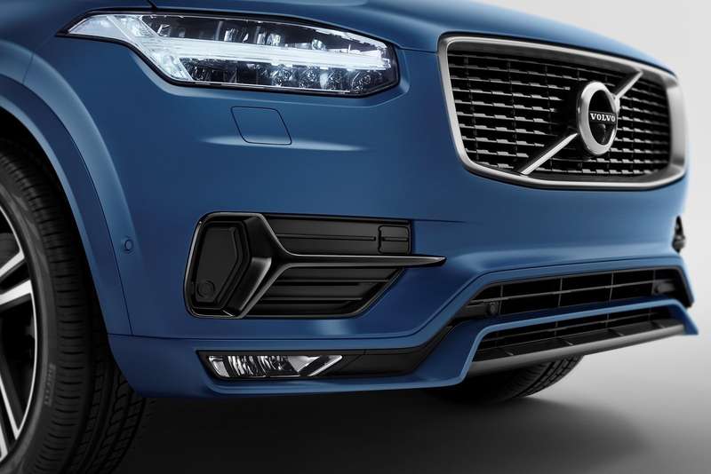 Volvo-XC90_R-Design_2015_1600x1200_wallpaper_0a