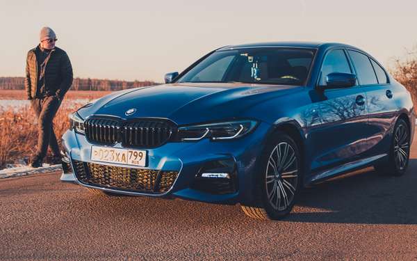 Семилетний BMW X1 или новая Веста SW Cross - на что потратить 1,2 млн рублей