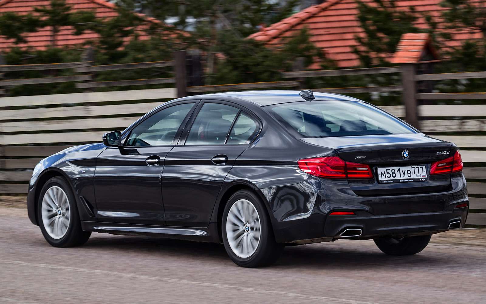 BMW 5-й серии против конкурентов: кто на пять? — фото 743813