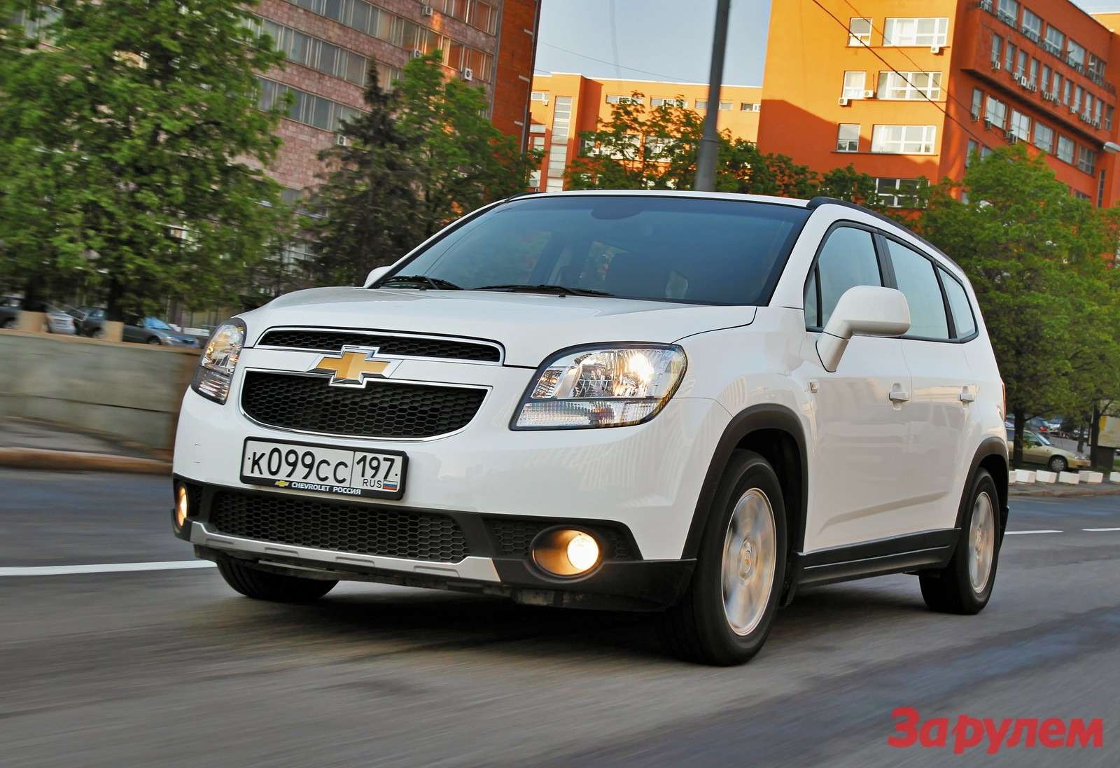 Chevrolet Orlando 1.8 LS+: 820 000 рублей