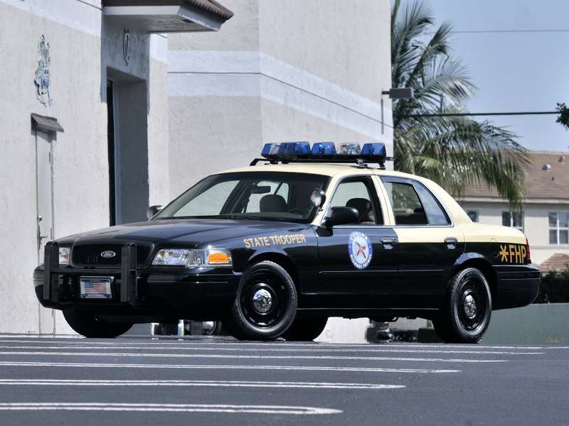 Ford Crown Victoria P71 Police Interceptor