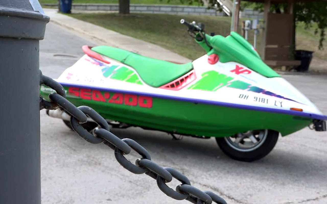 Сухопутный гидроцикл — самый странный Suzuki — фото 1158617