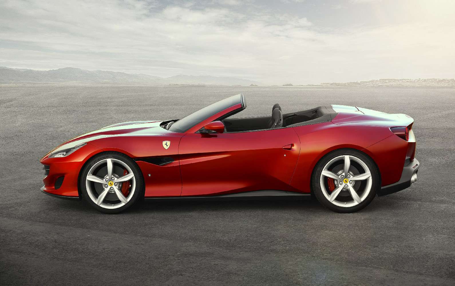 Ferrari рассекретила свою самую дешевую модель — фото 787046