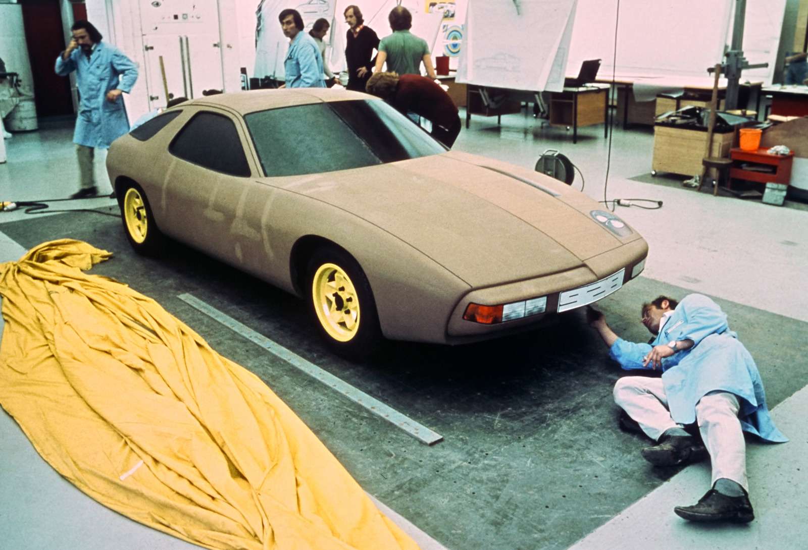 Глубокий TRANSaxle: отмечаем 40-летие Porsche классической компоновки — фото 605441