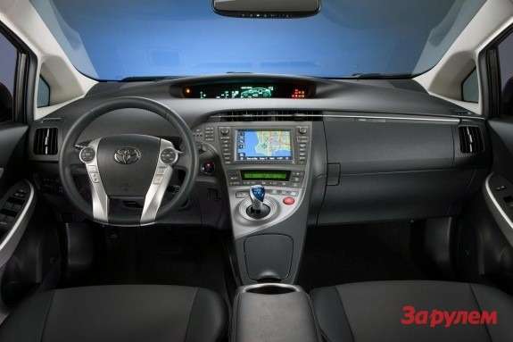 Facelifted Toyota Prius inside