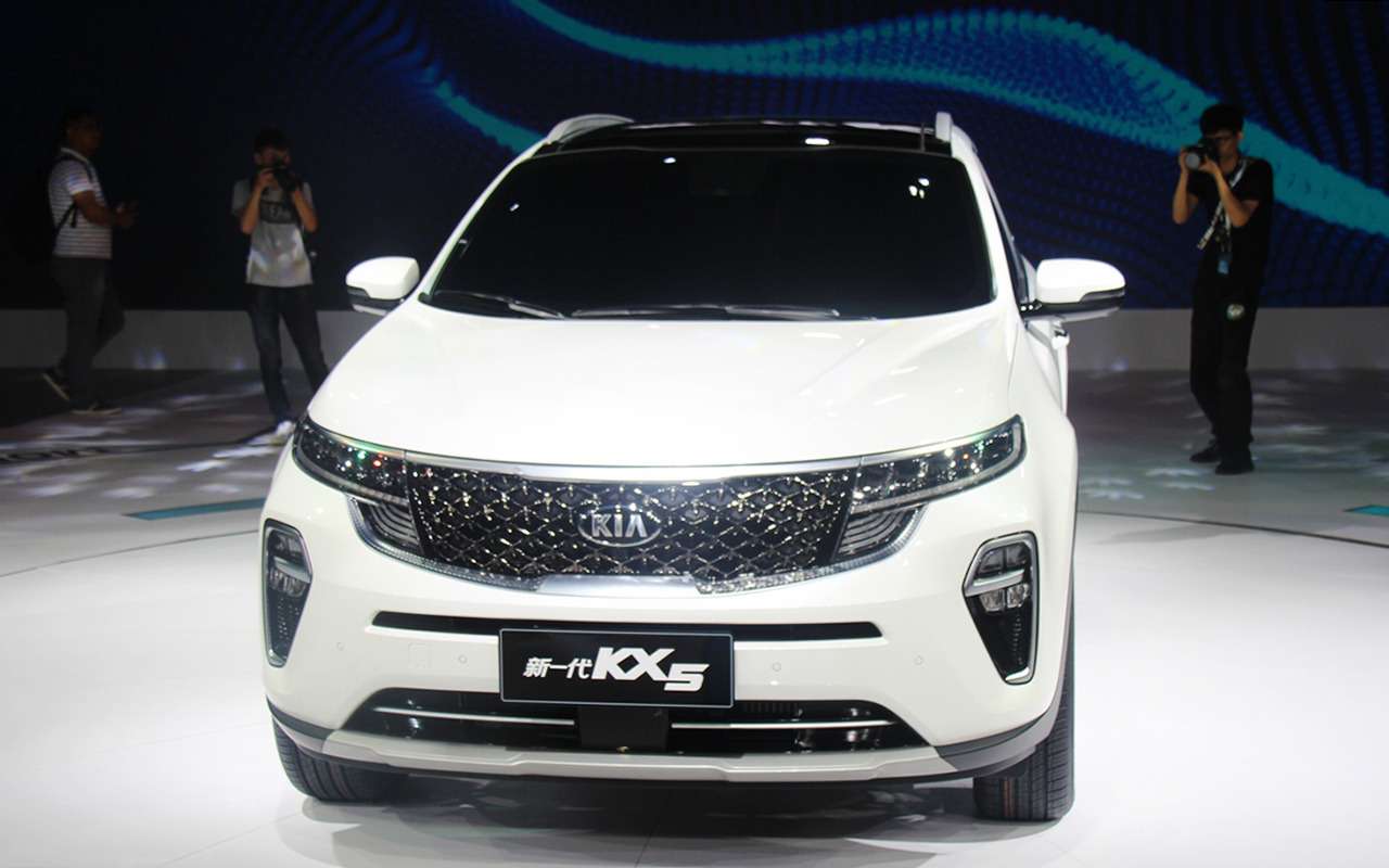 Обновленный Kia KX5 (Sportage), представленный для китайского рынка в ноябре прошлого года на автосалоне в Гуанчжоу