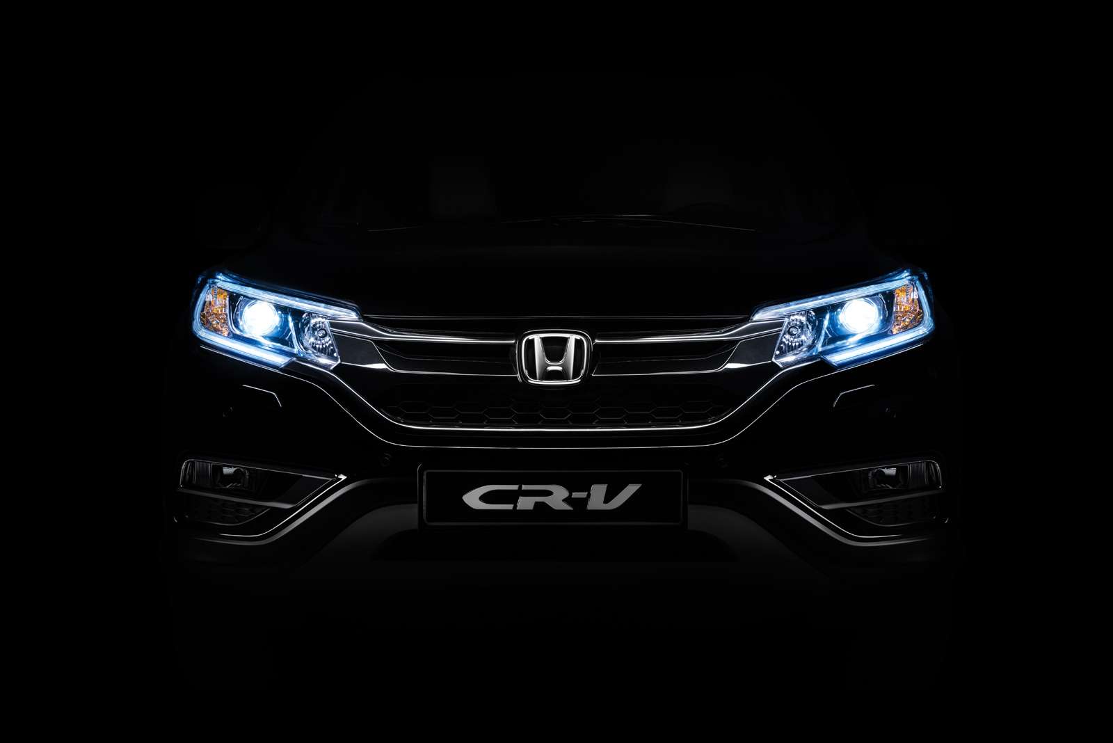 Honda_CR-V_exterior_017