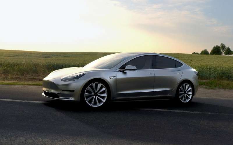 Спрос на Ford GT и Tesla Model 3 превзошел все мыслимые ожидания