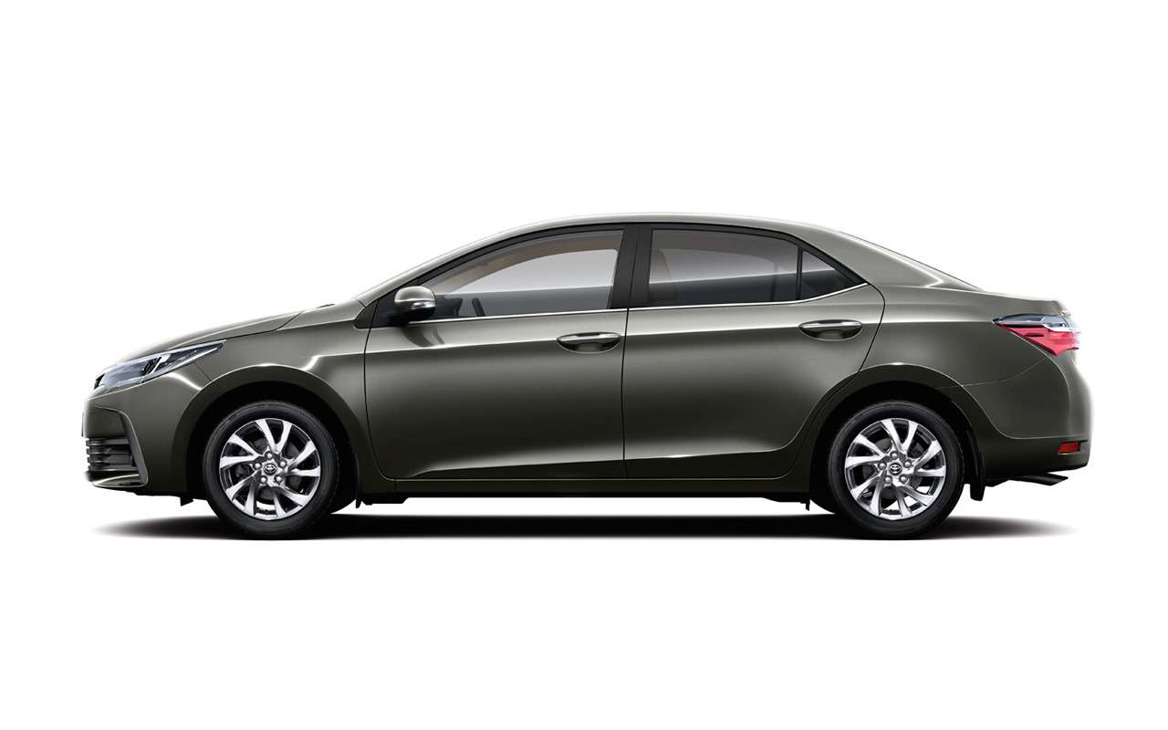 Новая Toyota Corolla: ищем отличия от предшественницы — фото 924468