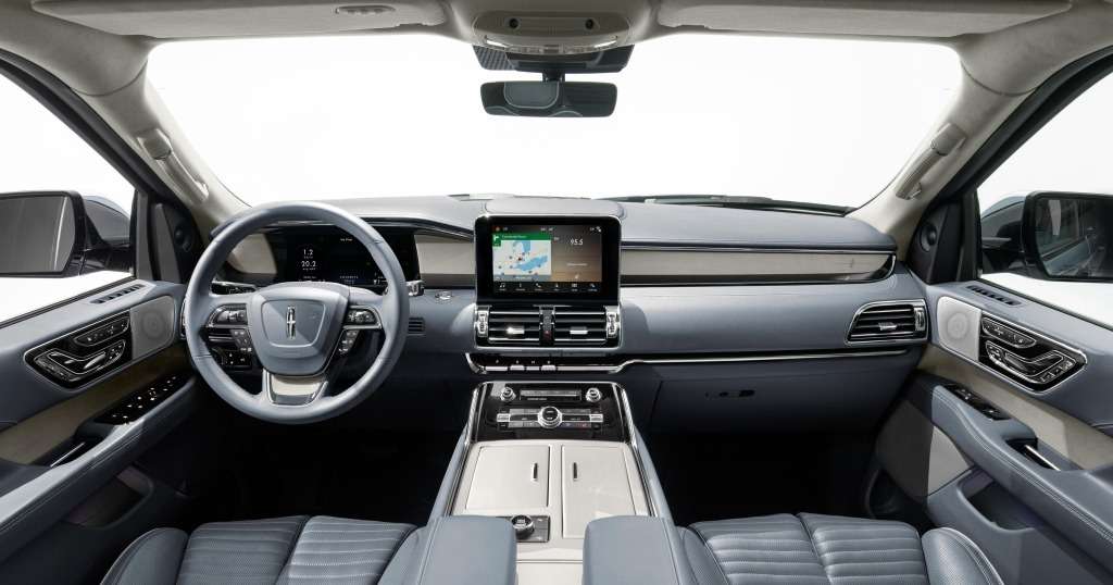 Концептуальная реальность: дебютировал новый Lincoln Navigator — фото 735636