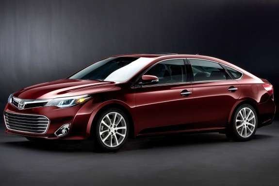 Toyota Avalon side-front view