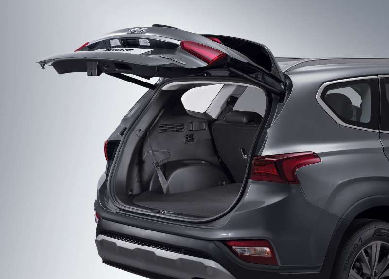 Hyundai рассказала все подробности о Santa Fe четвертого поколения