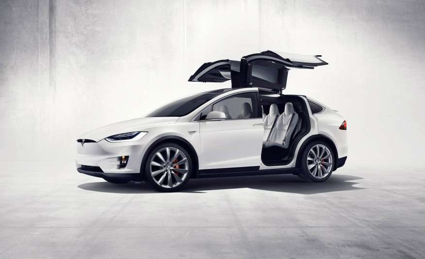 2016-Tesla-Model-X-131-876x535
