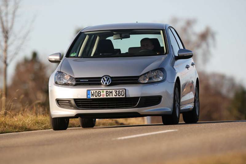 VW TDI Blue Motion расходует в среднем 5,3 литра топлива на 100 км
