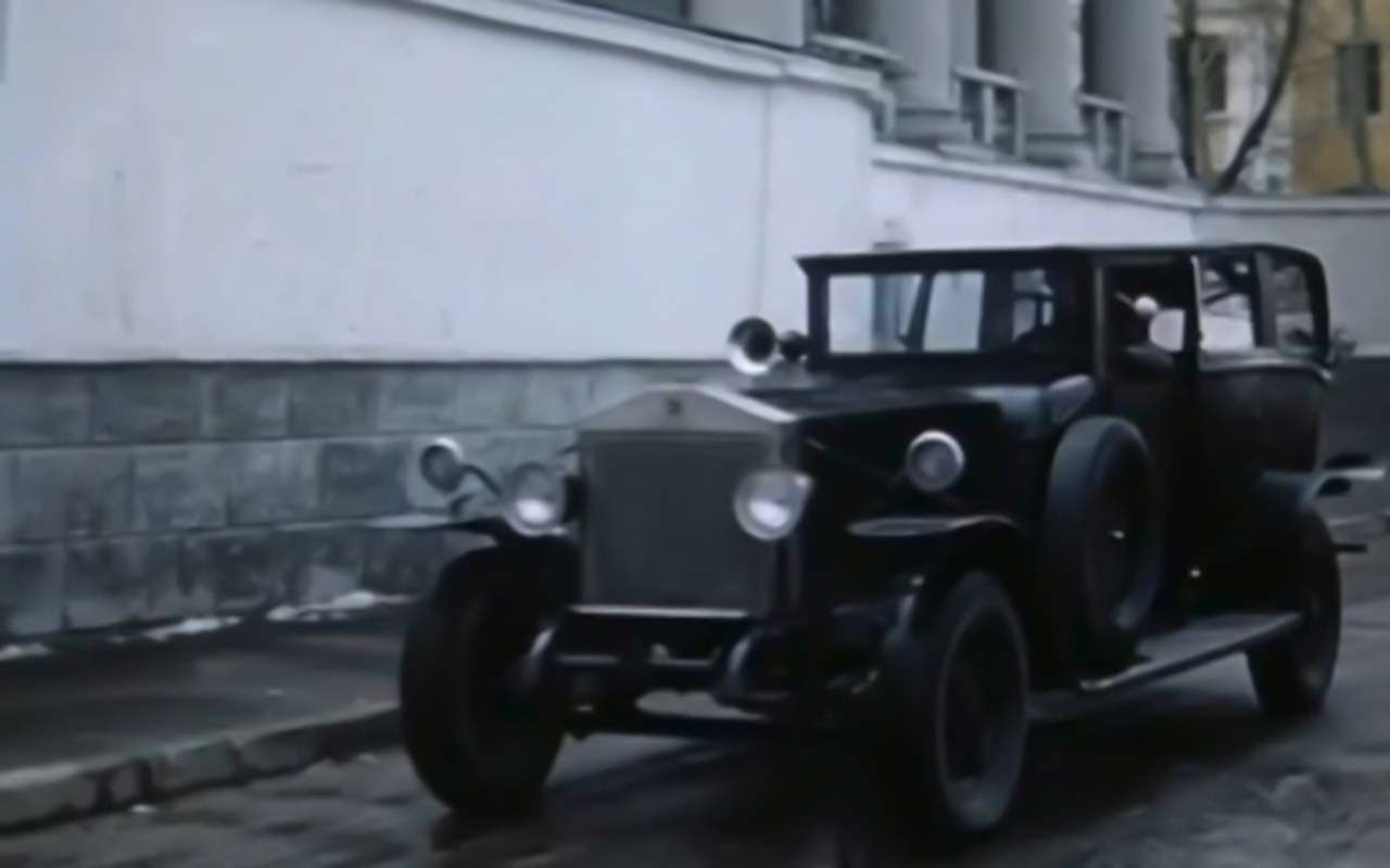 Самые необычные автомобили советских фильмов: хоть один узнаете? — фото 1115828