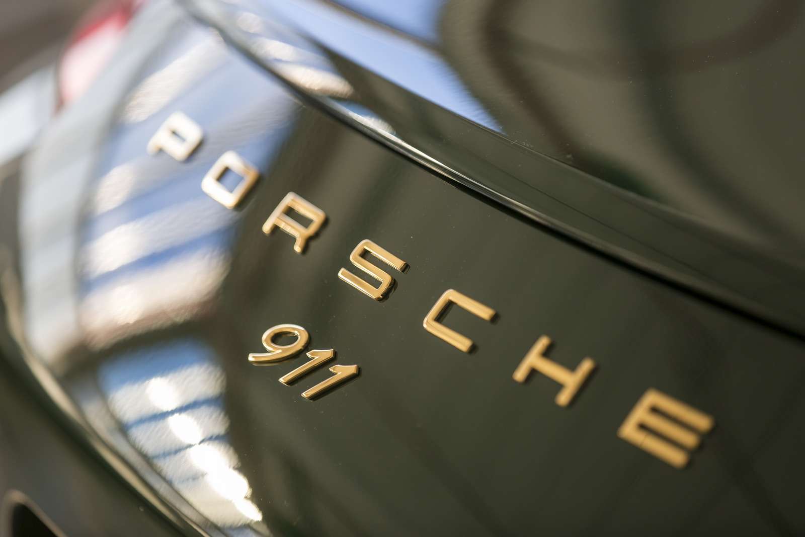 Многая лета: выпущен миллионный Porsche 911 — фото 749853