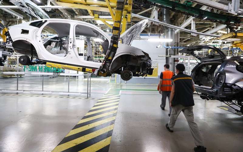 Завод Renault Россия возвращается к работе