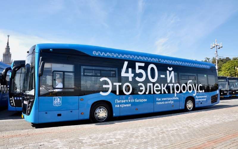 В Москве 450 электробусов — юбилейный вышел на маршрут