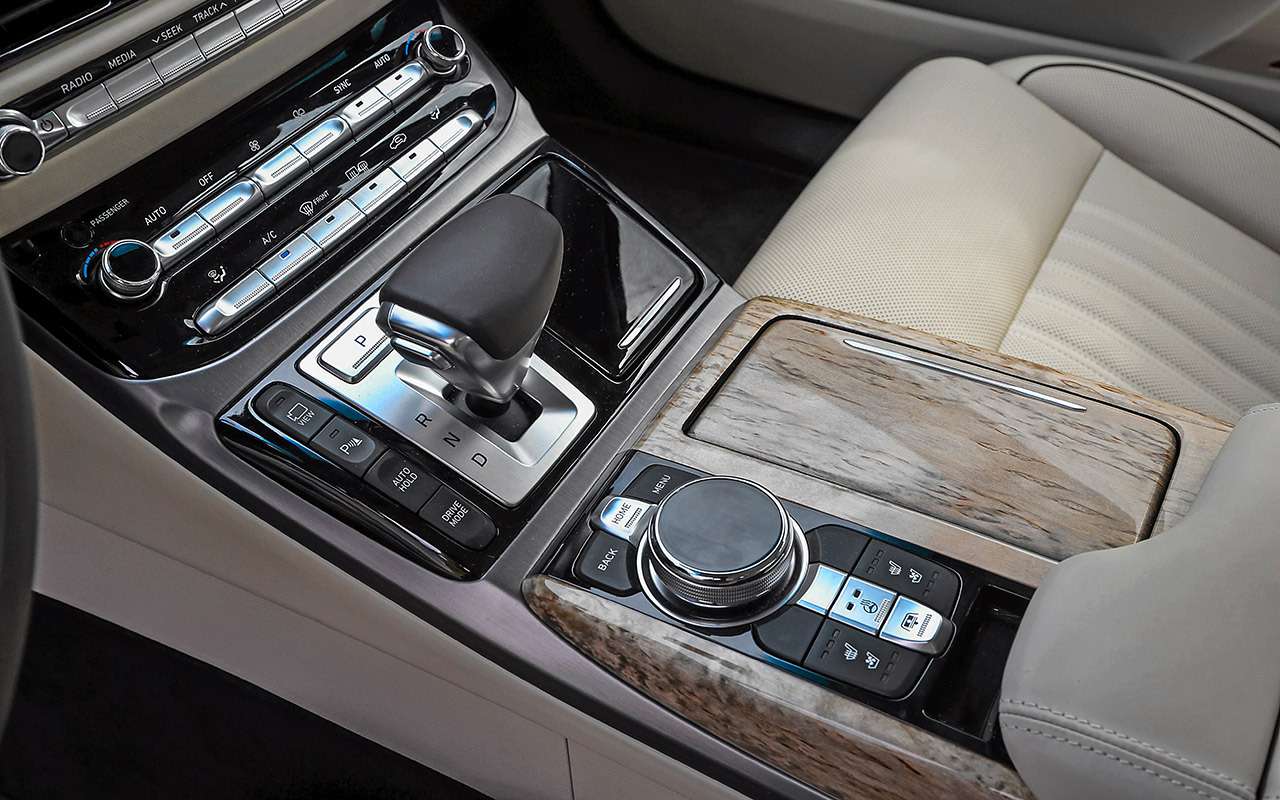Большой тест престижных седанов: новый Lexus LS 500 и конкуренты — фото 928754